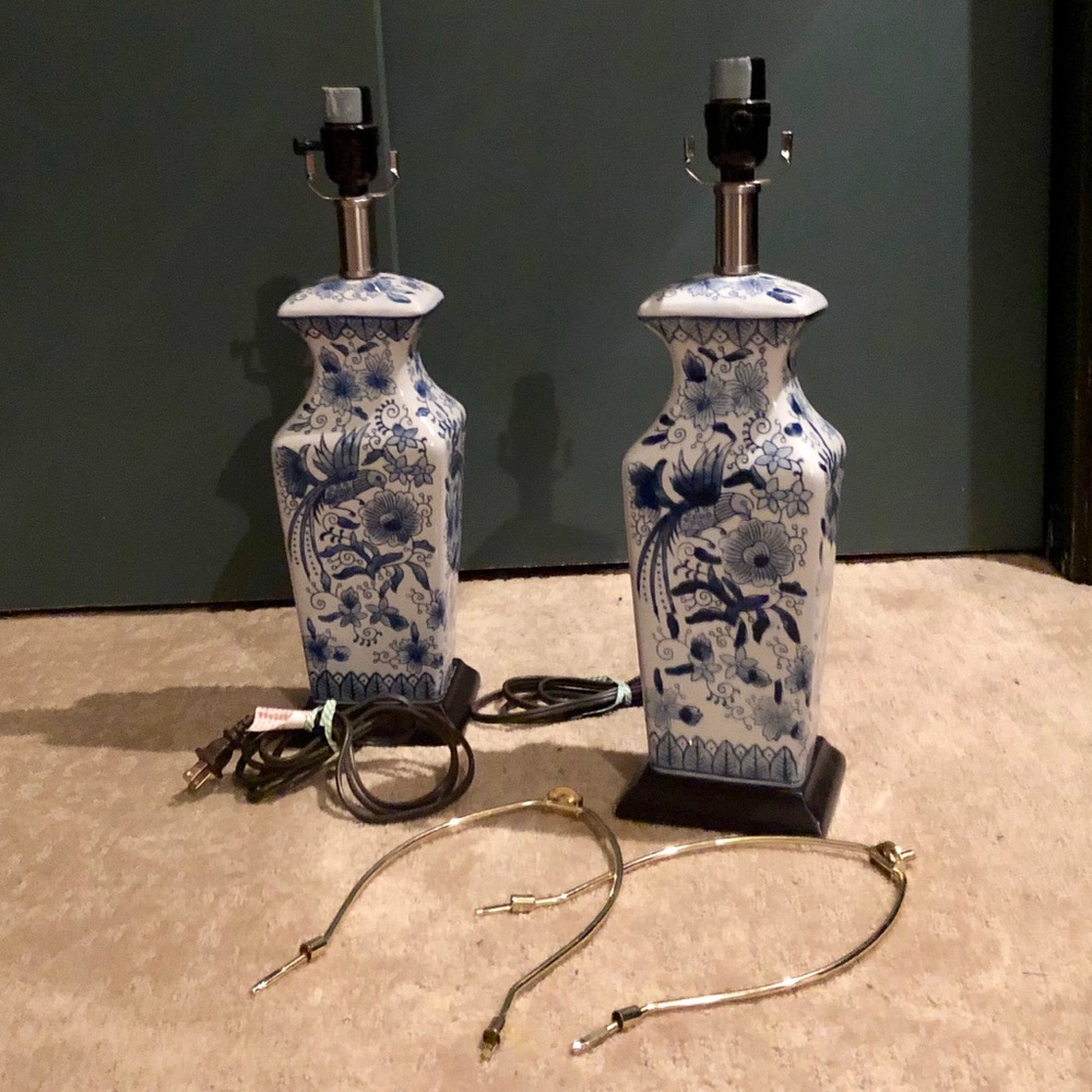 Beautiful refurbished vintage ceramic lamps